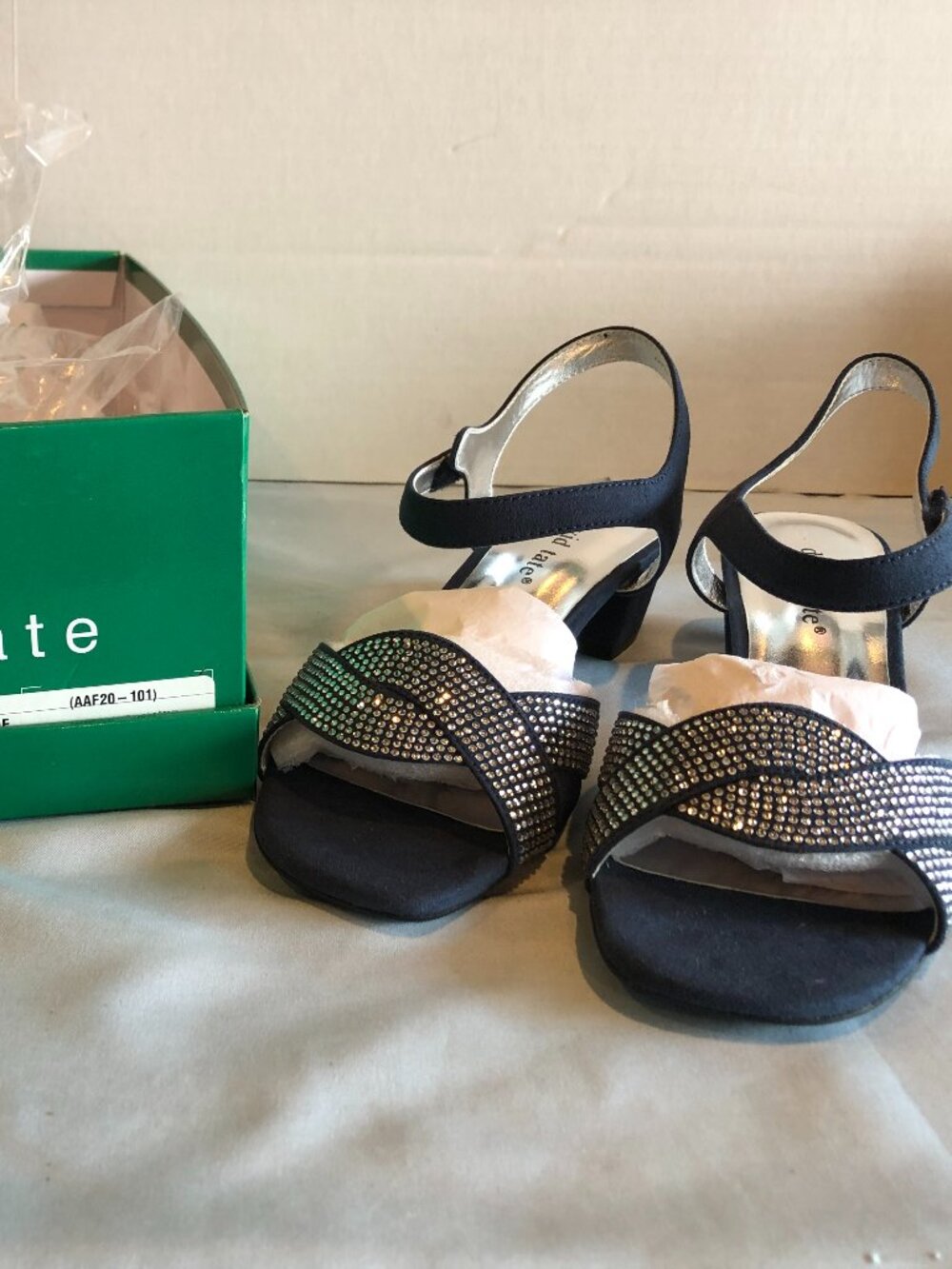 NEW w Box David Tate 7M Navy Blue RONA Suede Sandals - Velcro Close